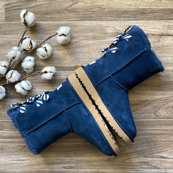 🌿UGG- W BAILEY BOW DIAGONAL STRIPES BOOTS🌿 - Picture 9 of 14